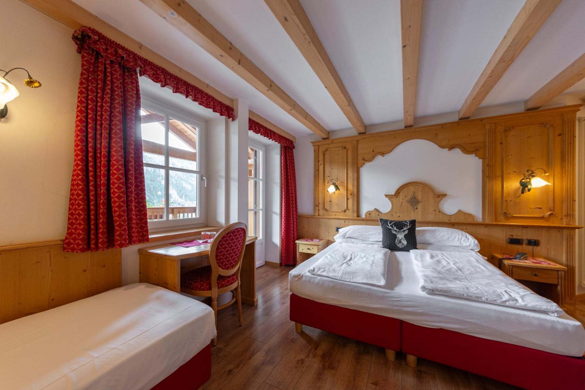 Hotel Monza Moena Esterno foto