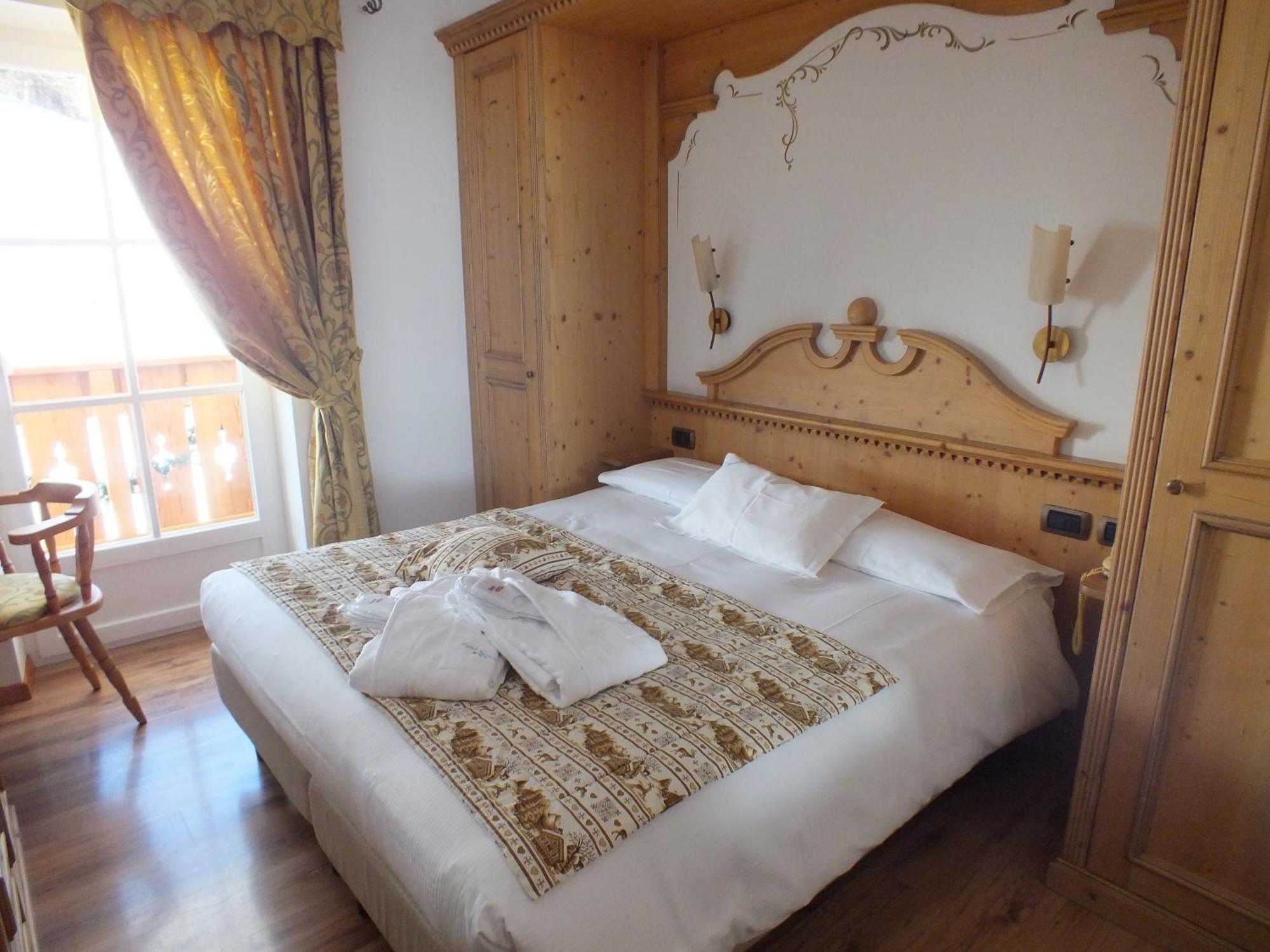 Hotel Monza Moena Esterno foto