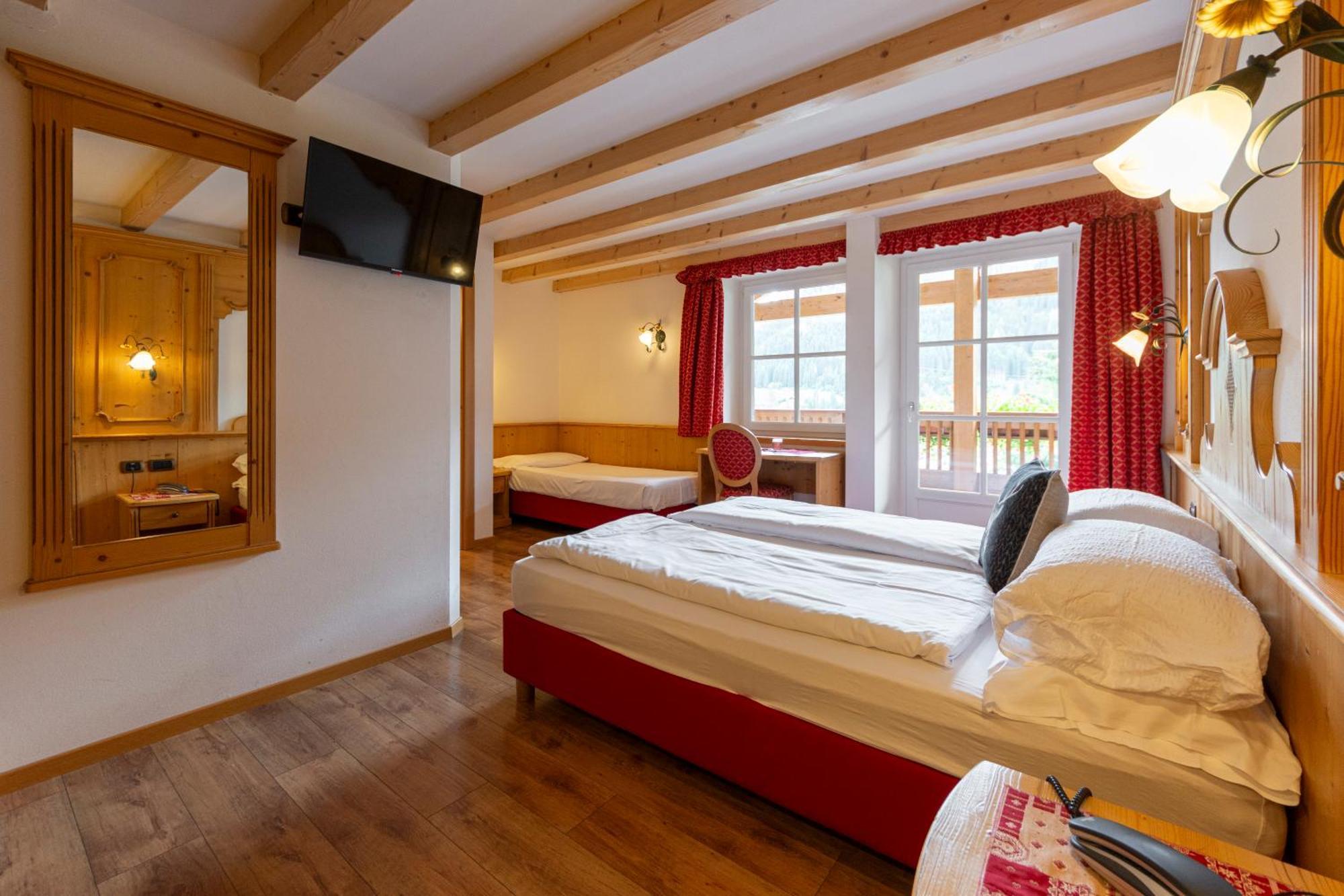 Hotel Monza Moena Esterno foto
